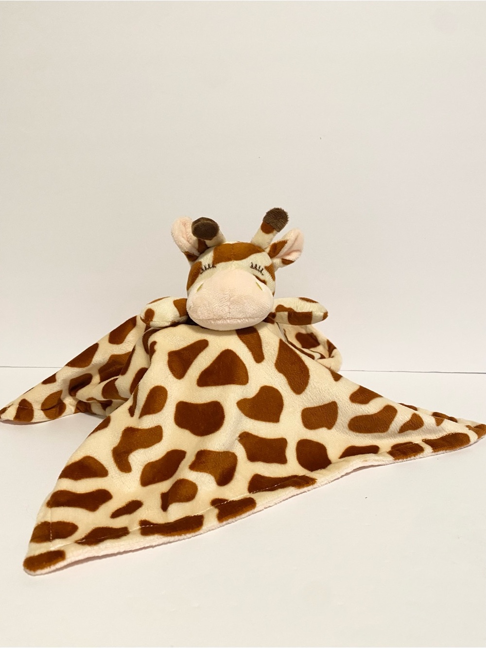 Crevent Baby Lovey Giraffe Spots Soft Plush Cuddle Toy Stuffed Animal Nu Nu